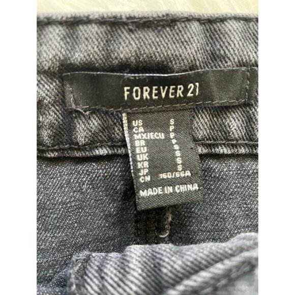 F21 Gray Denim Skirt - Picture 3 of 4